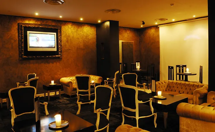 B&B Hotel Σασουόλο 3*,