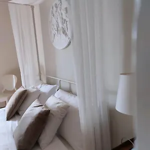 Palazzo Mattei Bed & Breakfast